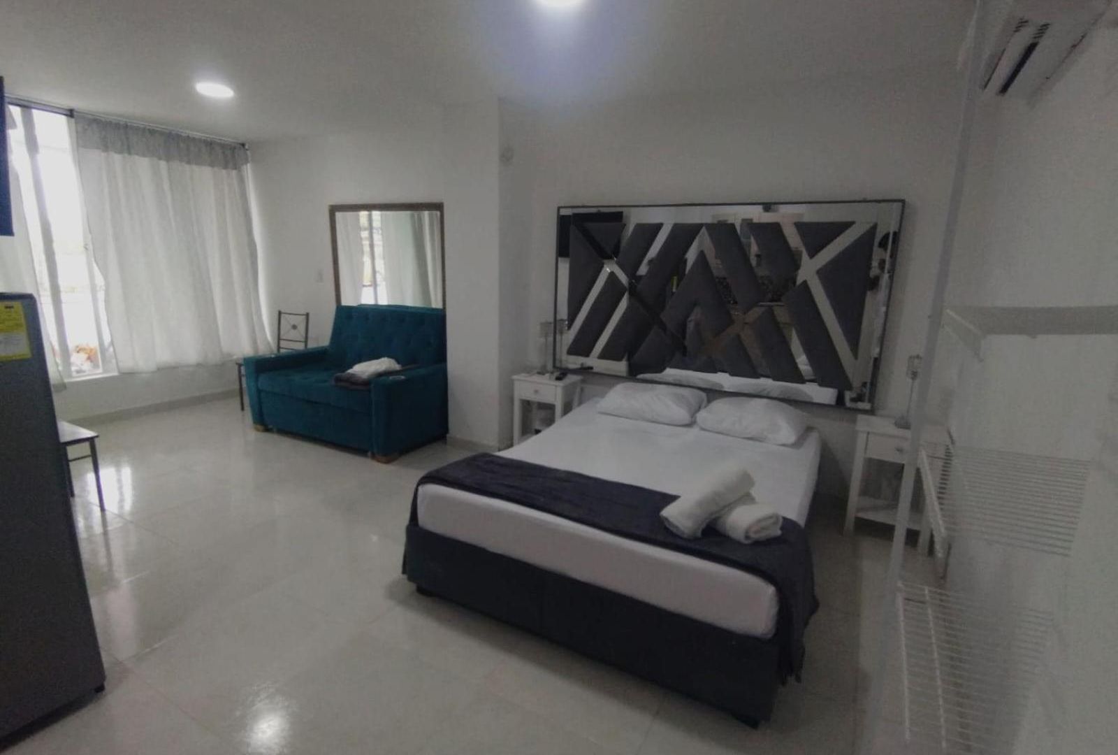 Apartahotel Marina Del Rey Gaitan *
