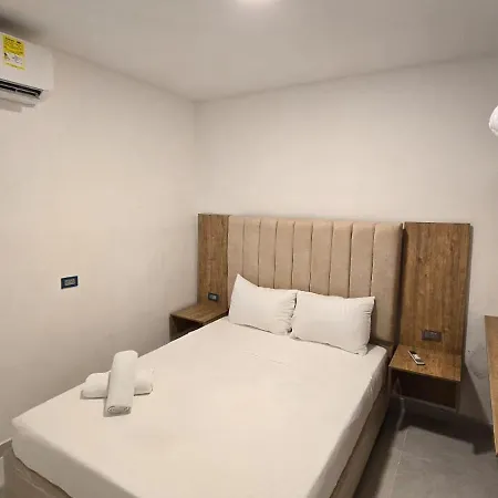Apartahotel Marina Del Rey Gaitan