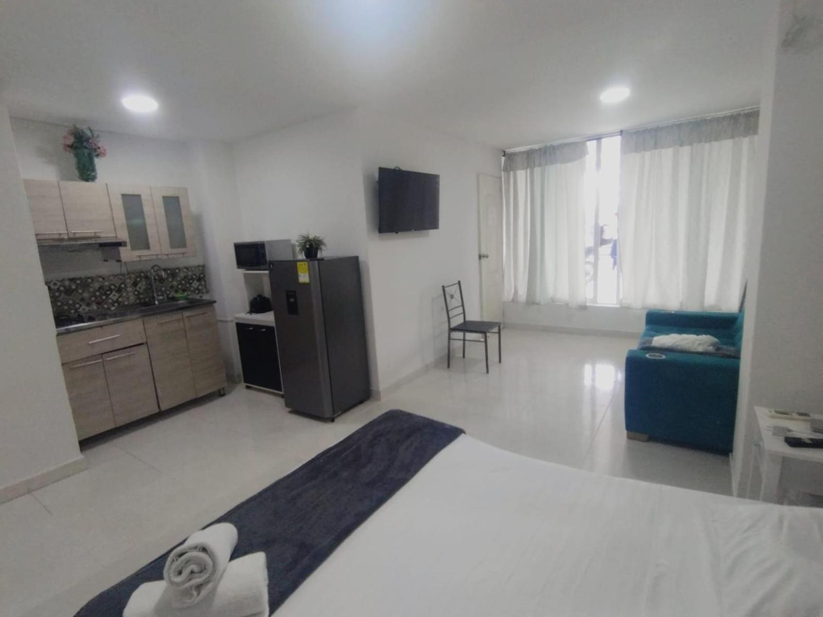 Marina Del Rey Gaitan Apartahotel