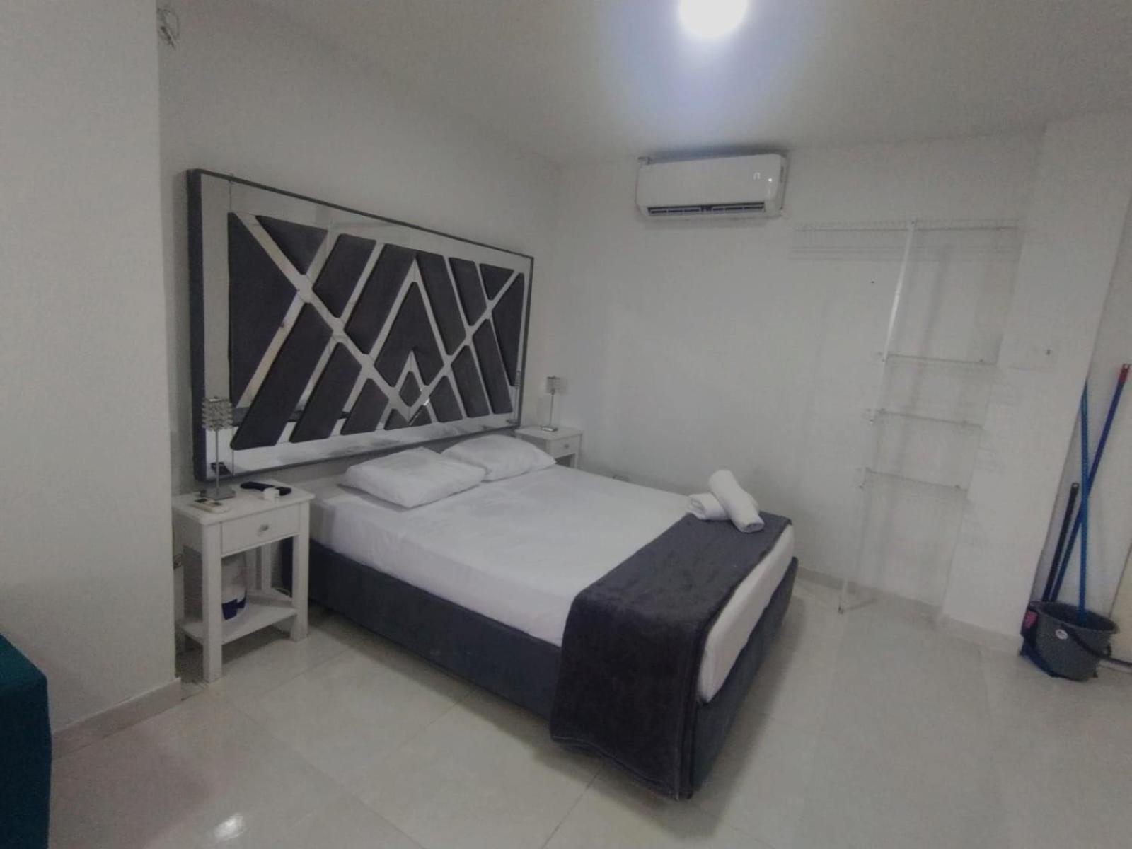 Apartahotel Marina Del Rey Gaitan