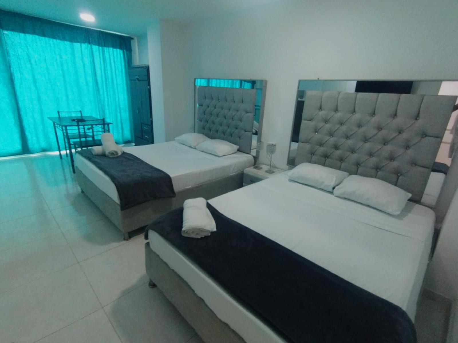 Marina Del Rey Gaitan Apartahotel